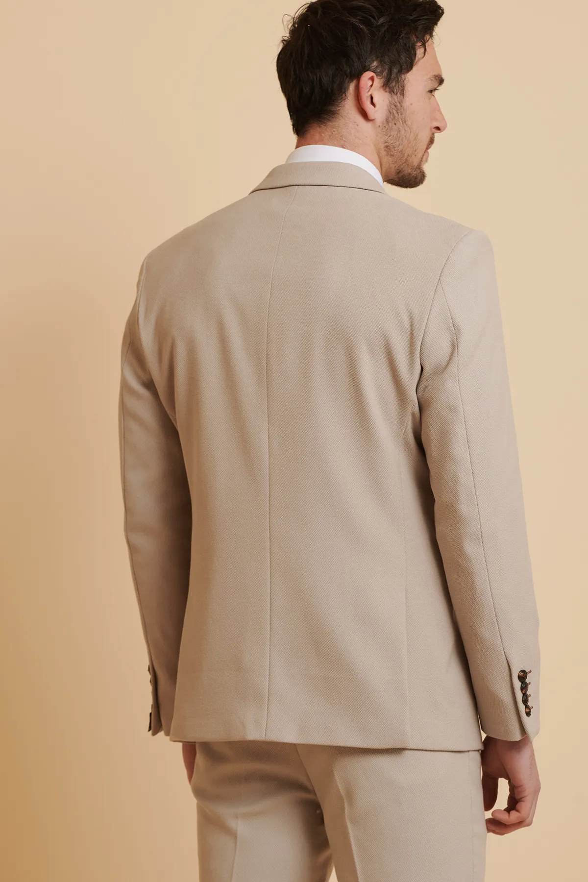 HM5 - Stone Double-Breasted Two Piece Suit