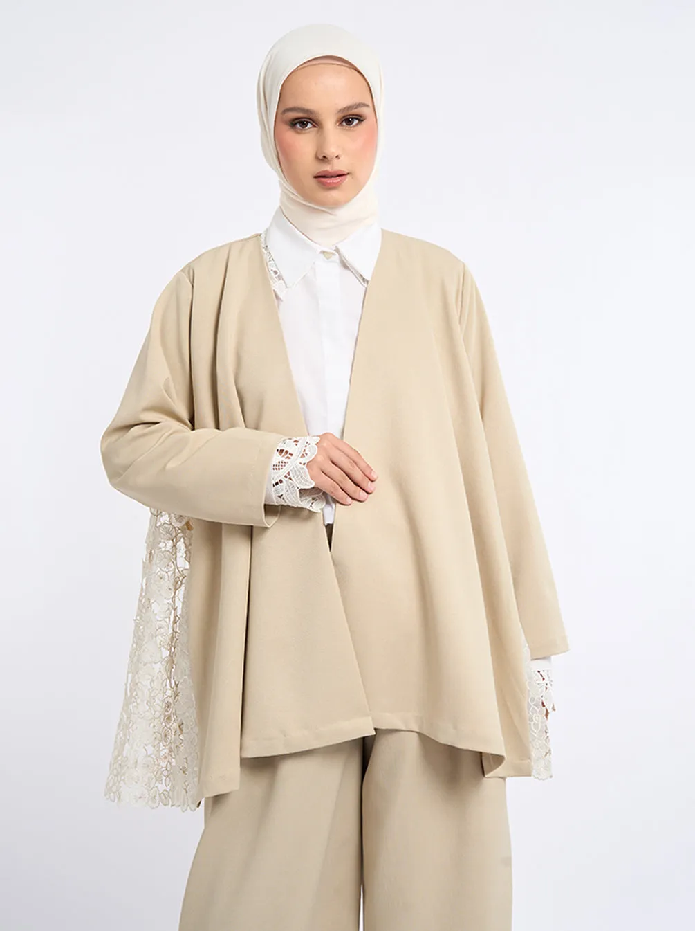 KALA EMBROIDERY OUTER BEIGE