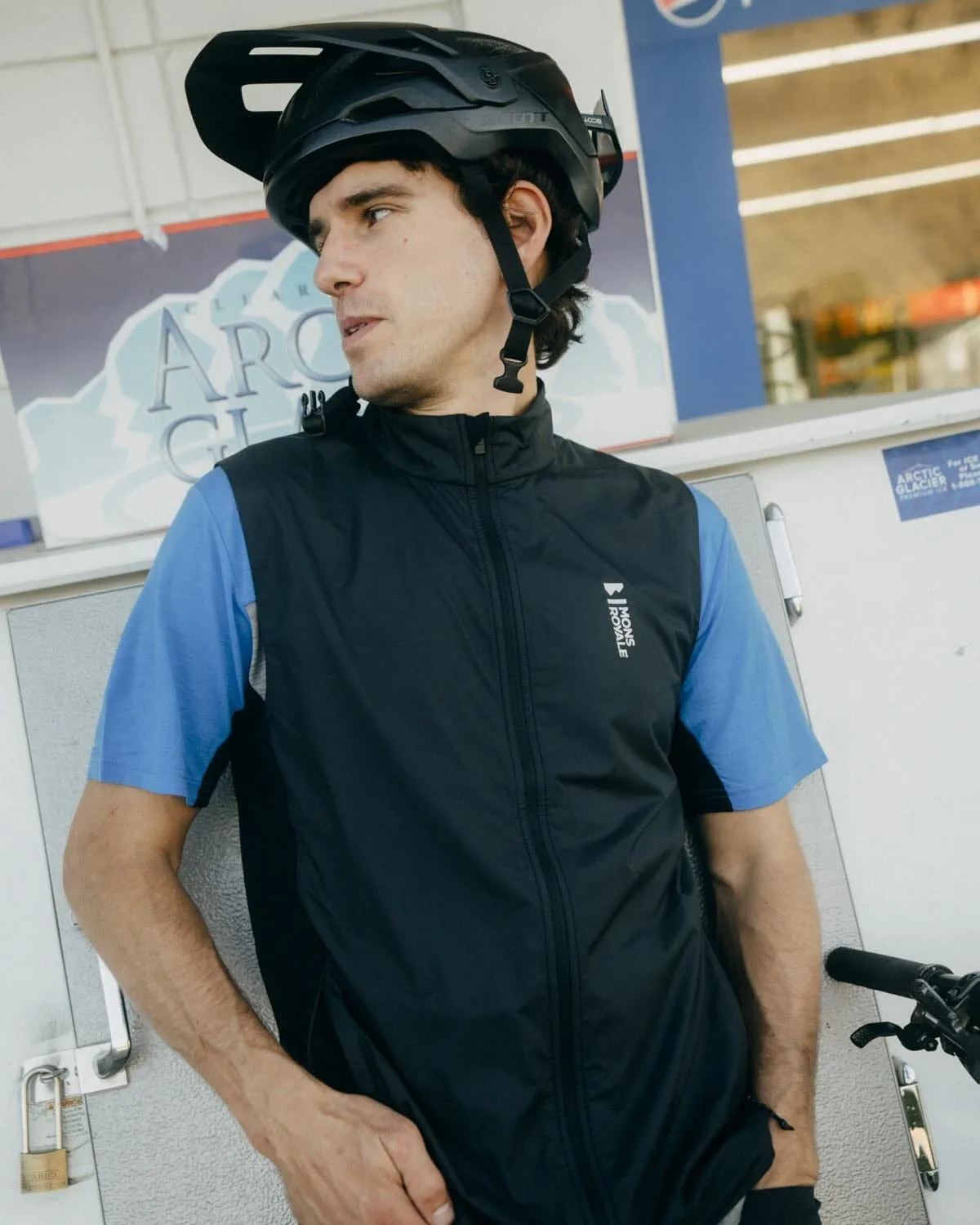 Redwood Merino Wind Vest - Black